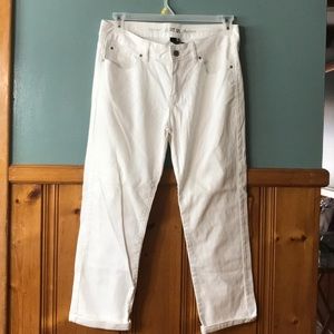 Boyfriend white jeans